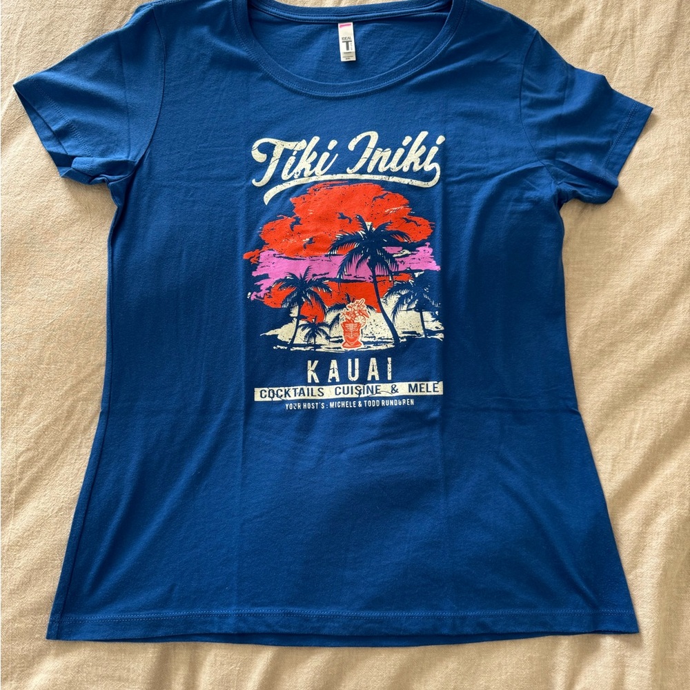 Tiki Iniki Kauai Women’s Tee - Never Worn